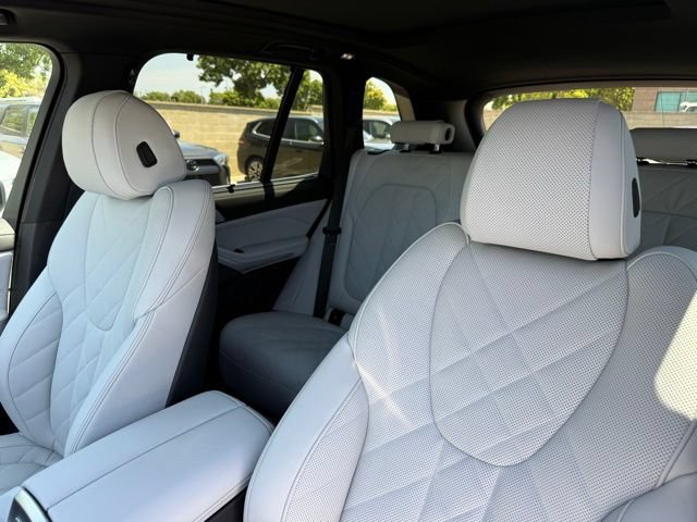 Used 2026 BMW X5 xDrive40i w/ Premium Package AWD/4WD image 22