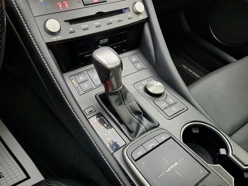 Used 2022 Lexus RC 350 F Sport image 17