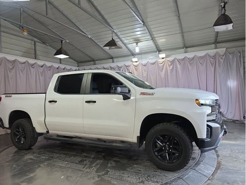 Used 2019 Chevrolet Silverado 1500 LT Trail Boss image 6