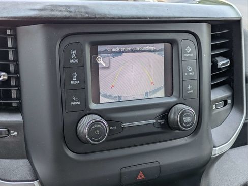 Used 2019 RAM 1500 Big Horn RWD image 19