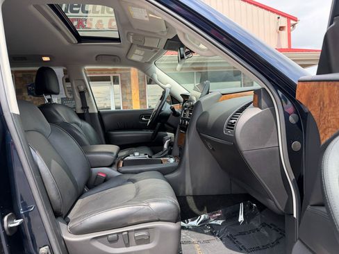 Used 2023 Nissan Armada SL w/ Cargo Package AWD/4WD image 29