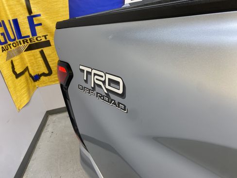 Used 2025 Toyota Tacoma TRD Off-Road image 16