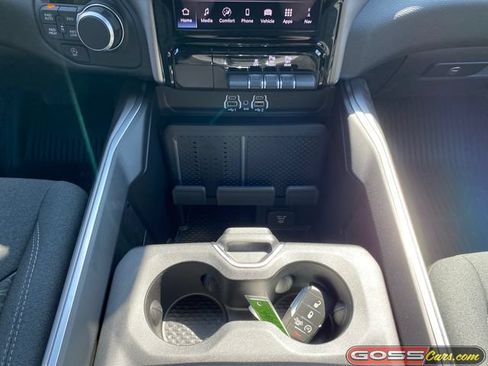 New 2026 RAM 1500 Big Horn AWD/4WD image 12