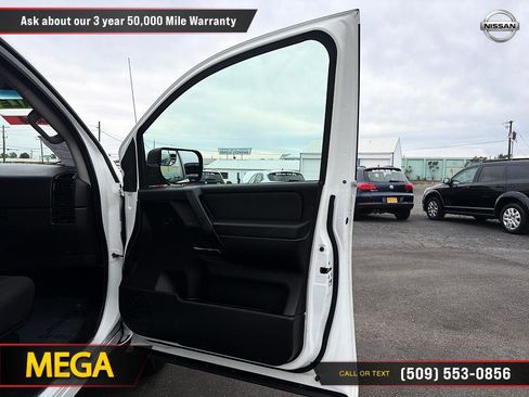 Used 2013 Nissan Titan S AWD/4WD image 35