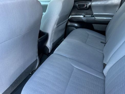 Used 2019 Toyota Tacoma SR5 image 4