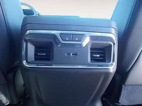 New 2025 GMC Sierra 1500 SLT AWD/4WD image 12