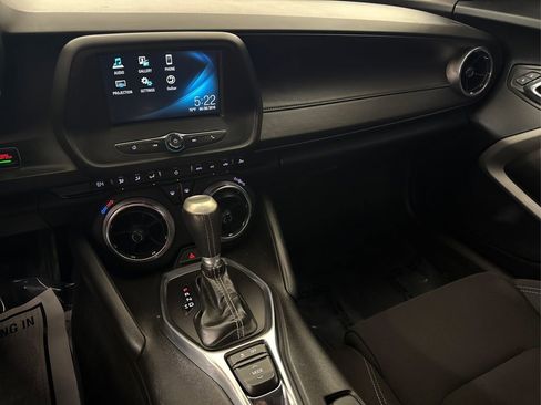 Used 2016 Chevrolet Camaro LT RWD image 32