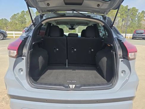 Used 2021 Nissan Kicks SR w/ Interior Electronics Package image 42