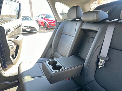 Used 2025 Kia Seltos EX AWD/4WD image 26