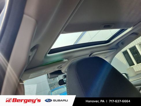 Certified 2023 Subaru Forester Premium AWD/4WD image 18