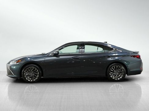 Used 2025 Lexus ES 350 w/ Luxury Package FWD image 2