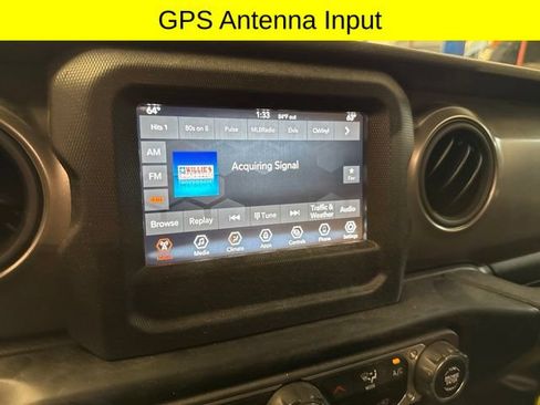 Used 2023 Jeep Gladiator Sport AWD/4WD image 10