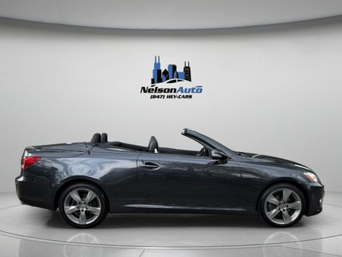 Used 2010 Lexus IS 250C RWD image 3