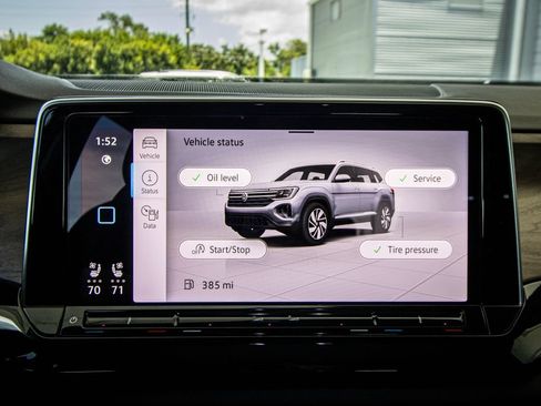 Certified 2024 Volkswagen Atlas SE FWD image 40