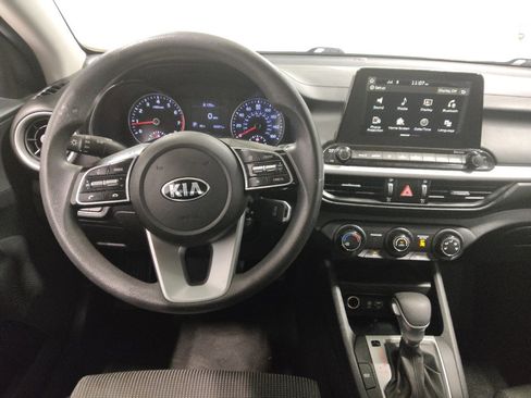 Used 2020 Kia Forte LXS FWD image 26