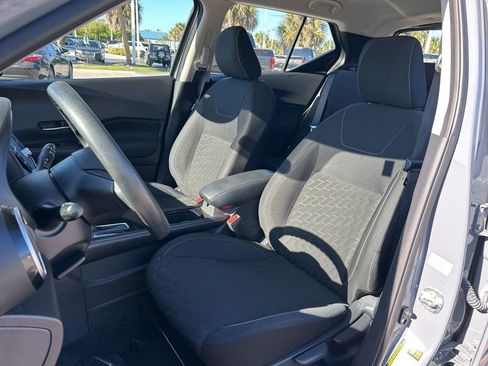 Used 2022 Nissan Kicks SV image 19