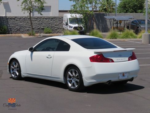 Used 2004 INFINITI G35 Coupe w/ Premium Pkg RWD image 11