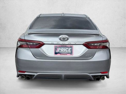 Used 2023 Toyota Camry XSE FWD image 7