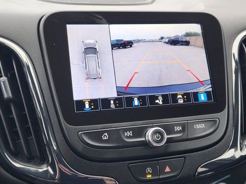 Used 2024 Chevrolet Equinox RS w/ RS Leather Package image 6