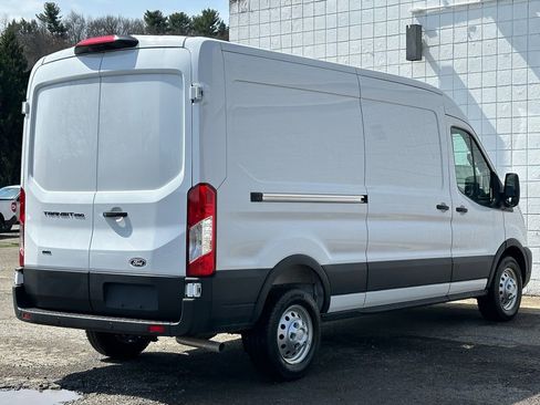 New 2026 Ford Transit 250 148 Medium Roof Extended AWD image 31