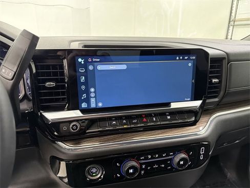 Certified 2024 Chevrolet Silverado 1500 LT image 24