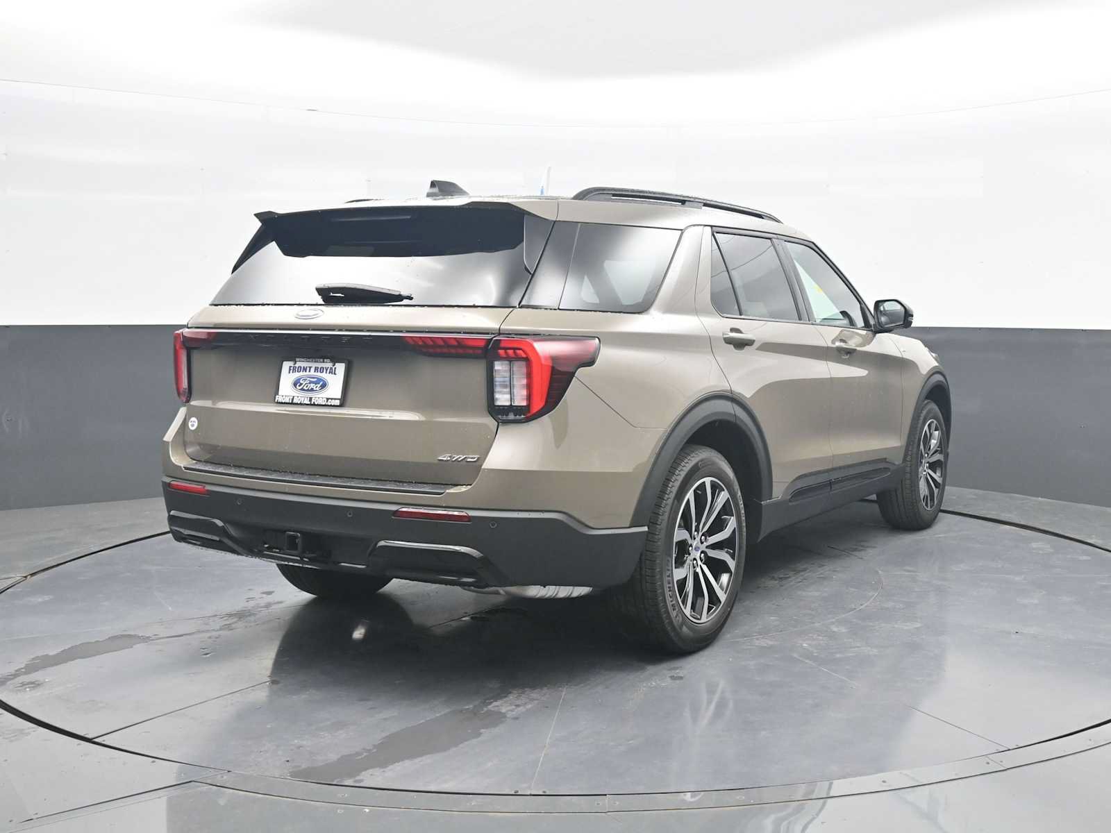 New 2026 Ford Explorer ST-Line AWD/4WD image 7