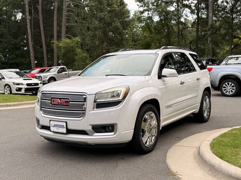 Used 2016 GMC Acadia Denali AWD/4WD image 3