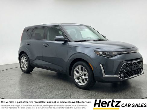Used 2025 Kia Soul LX w/ LX Technology Package image 1
