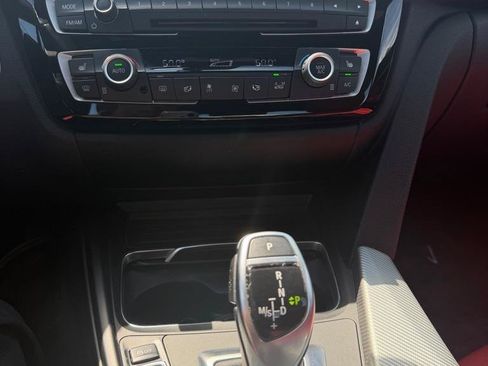 Used 2018 BMW 330i xDrive Sedan w/ M Sport Package AWD/4WD image 16