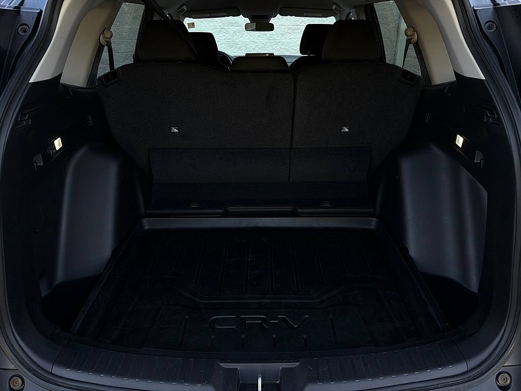 Used 2025 Honda CR-V LX image 32