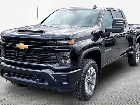New 2026 Chevrolet Silverado 2500 Custom w/ Custom Convenience Package AWD/4WD image 2