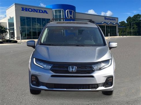 New 2026 Honda Odyssey Elite image 8