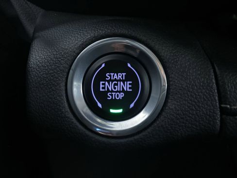 Used 2023 Buick Envision Preferred w/ Sport Touring Package AWD/4WD image 8