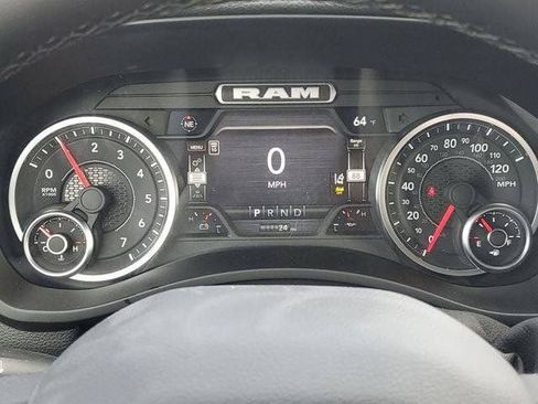 New 2026 RAM 2500 Big Horn AWD/4WD image 21