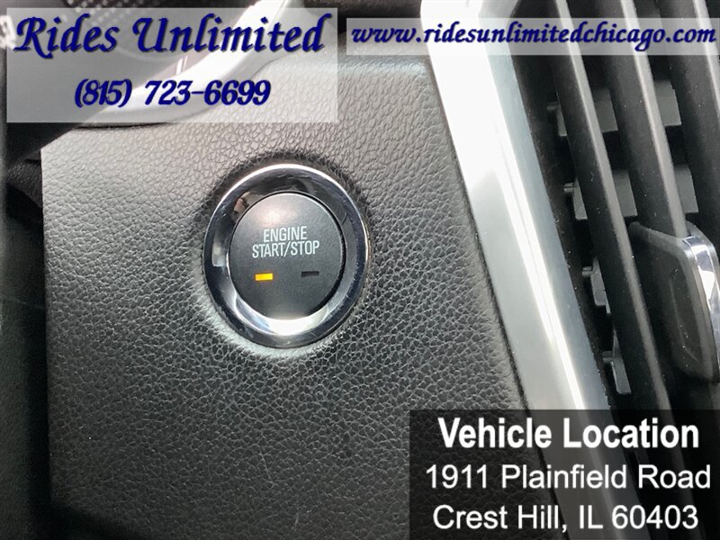 Used 2013 Cadillac SRX Luxury w/ Driver Awareness Package FWD image 23