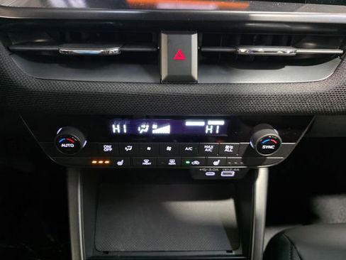 New 2026 Subaru Outback Premium image 22