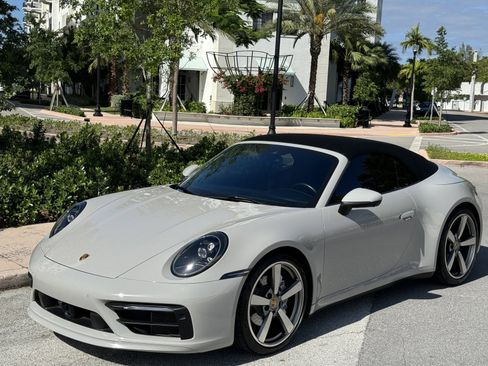 Used 2021 Porsche 911 Carrera RWD image 14