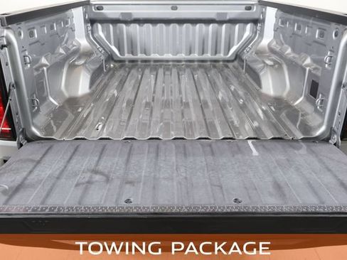 Used 2024 GMC Canyon Elevation AWD/4WD image 10