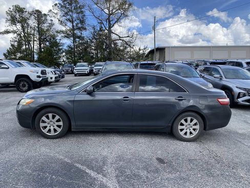 Used 2007 Toyota Camry XLE image 6