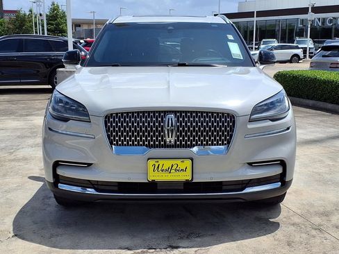 Used 2022 Lincoln Aviator Reserve w/ Equipment Group 201A RWD image 6