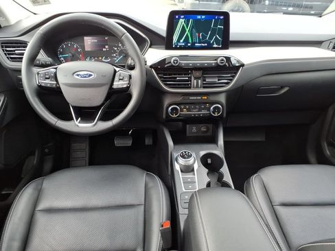 Used 2022 Ford Escape SEL AWD/4WD image 6