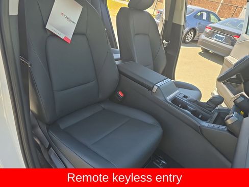 Used 2026 Toyota RAV4 XLE Premium FWD image 15