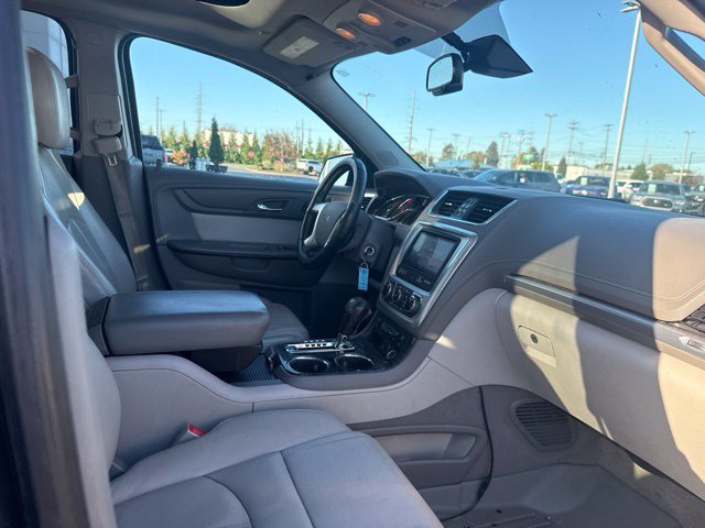 Used 2015 GMC Acadia SLT w/ Open Road Package FWD image 26