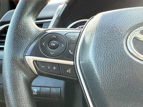 Used 2021 Toyota Camry LE FWD image 28