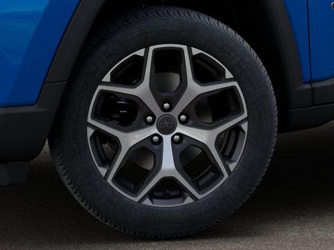 New 2026 Jeep Compass Limited image 8