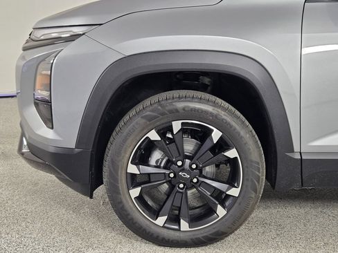 New 2026 Chevrolet Equinox RS w/ Convenience Package III FWD image 8