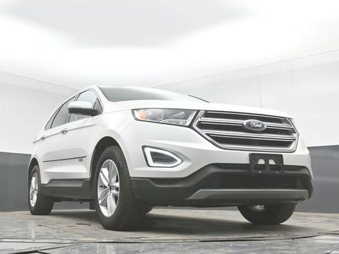 Used 2017 Ford Edge SEL w/ Equipment Group 201A AWD/4WD image 41
