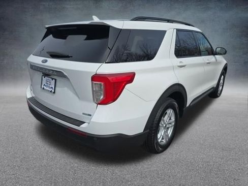 Used 2020 Ford Explorer XLT AWD/4WD image 13