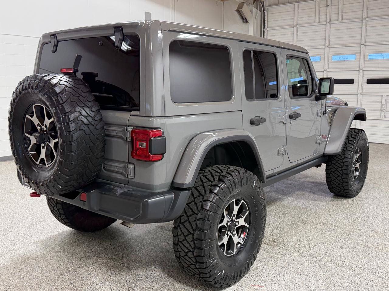 Used 2019 Jeep Wrangler Unlimited Rubicon AWD/4WD image 4