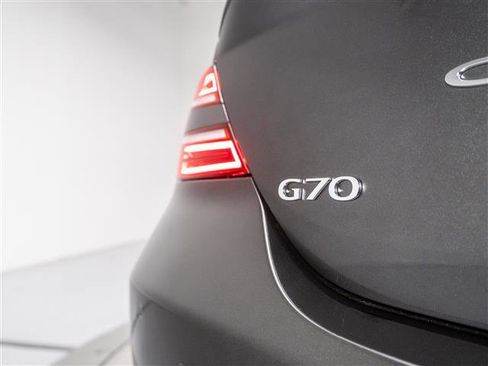New 2026 Genesis G70 2.5T Prestige image 14